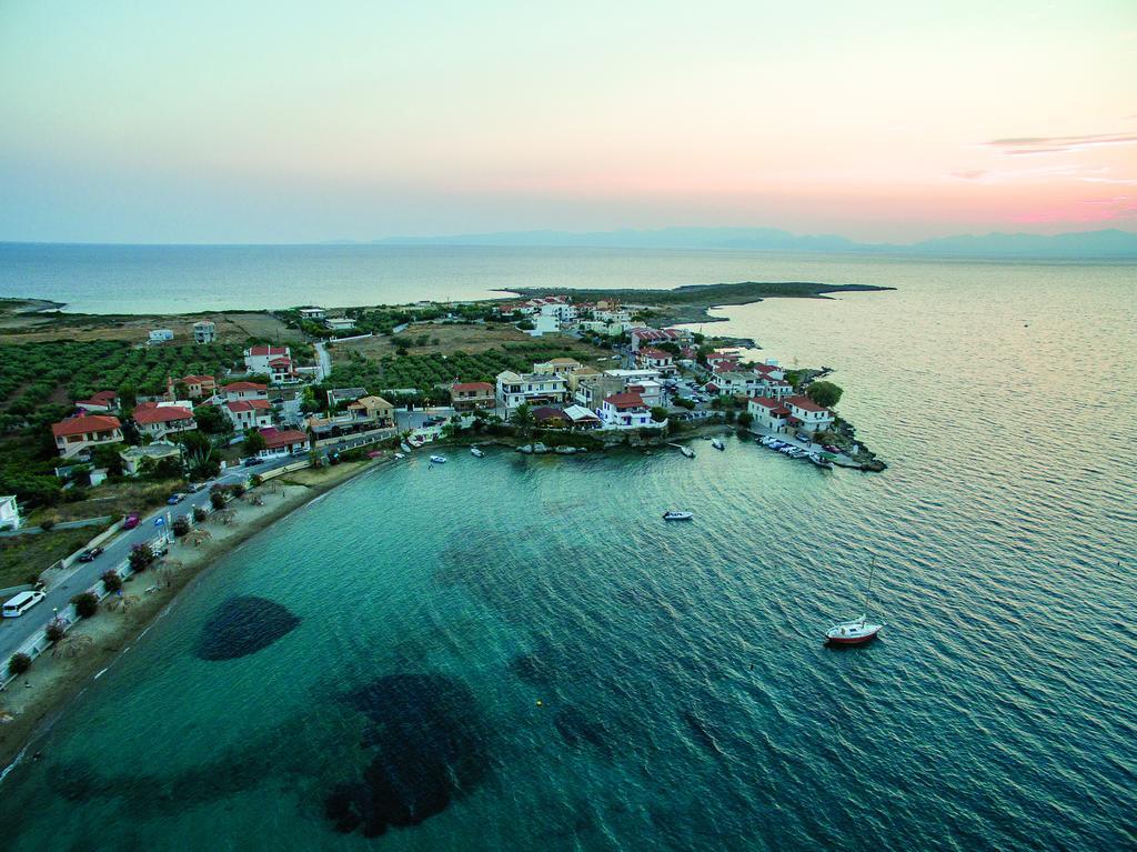 Lakonia Bay Apartments Archangelos  Eksteriør bilde