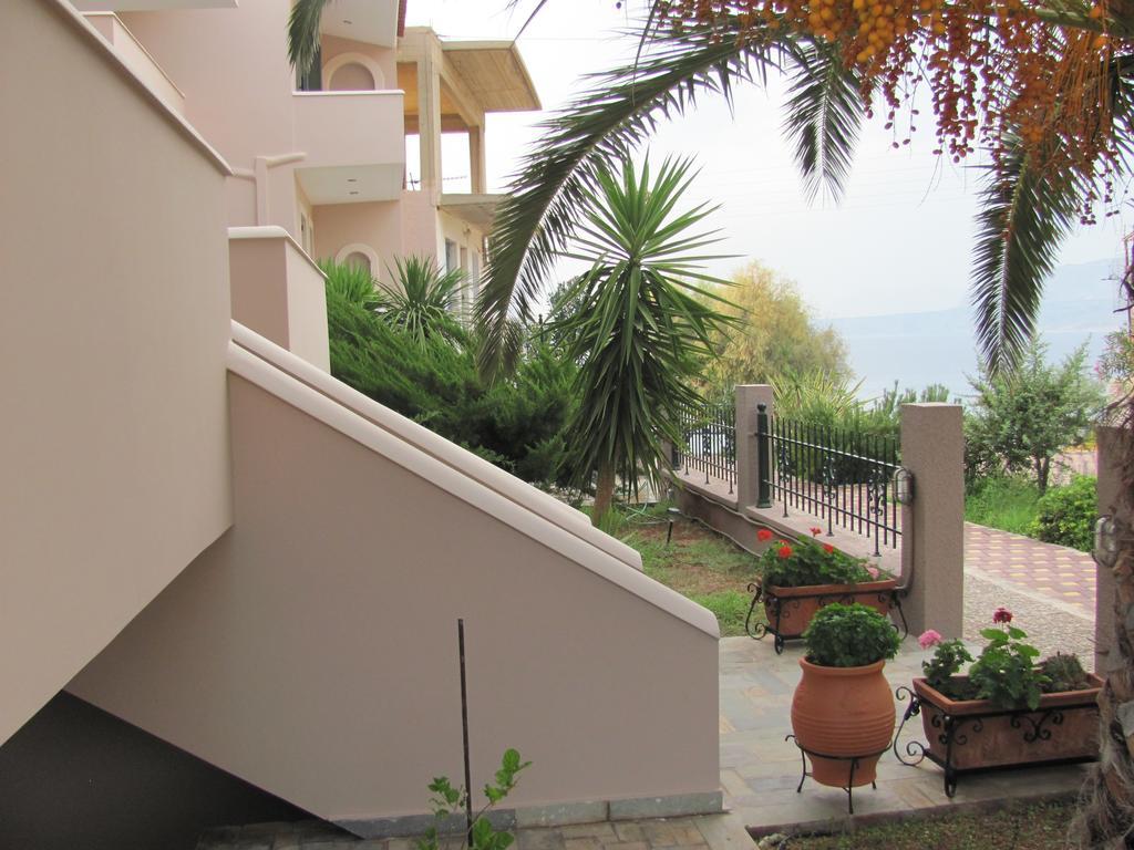 Lakonia Bay Apartments Archangelos  Eksteriør bilde