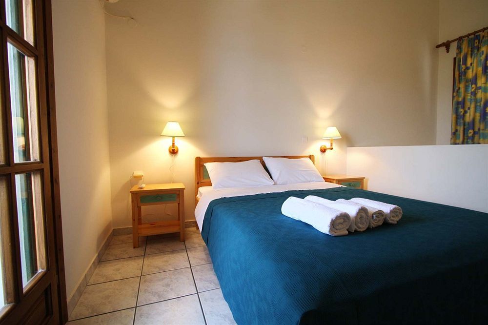 Lakonia Bay Apartments Archangelos  Eksteriør bilde