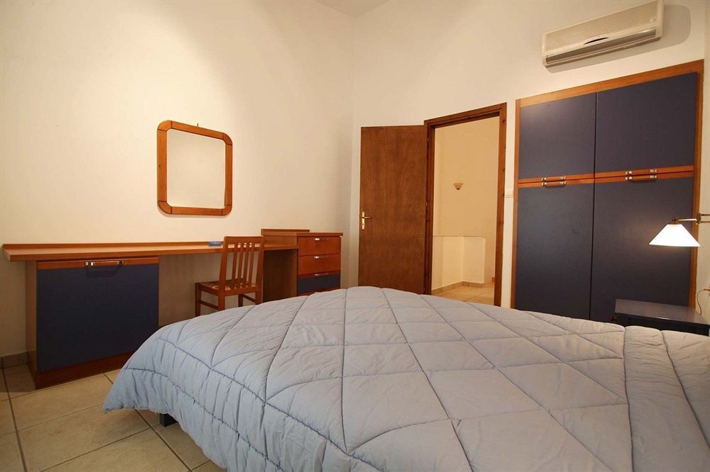 Lakonia Bay Apartments Archangelos  Eksteriør bilde